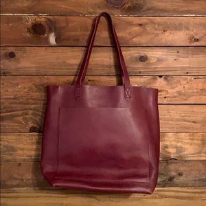 Madewell medium transport tote NWT Cabernet